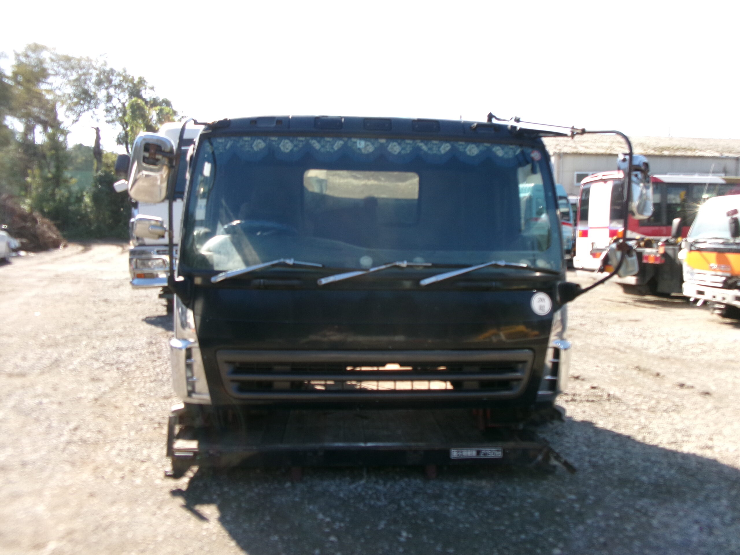 [REF.No: CD-BB-33] Cabin only Isuzu Giga Cabin CYZ82V2W-3000042 CYZ82V2W with bed
