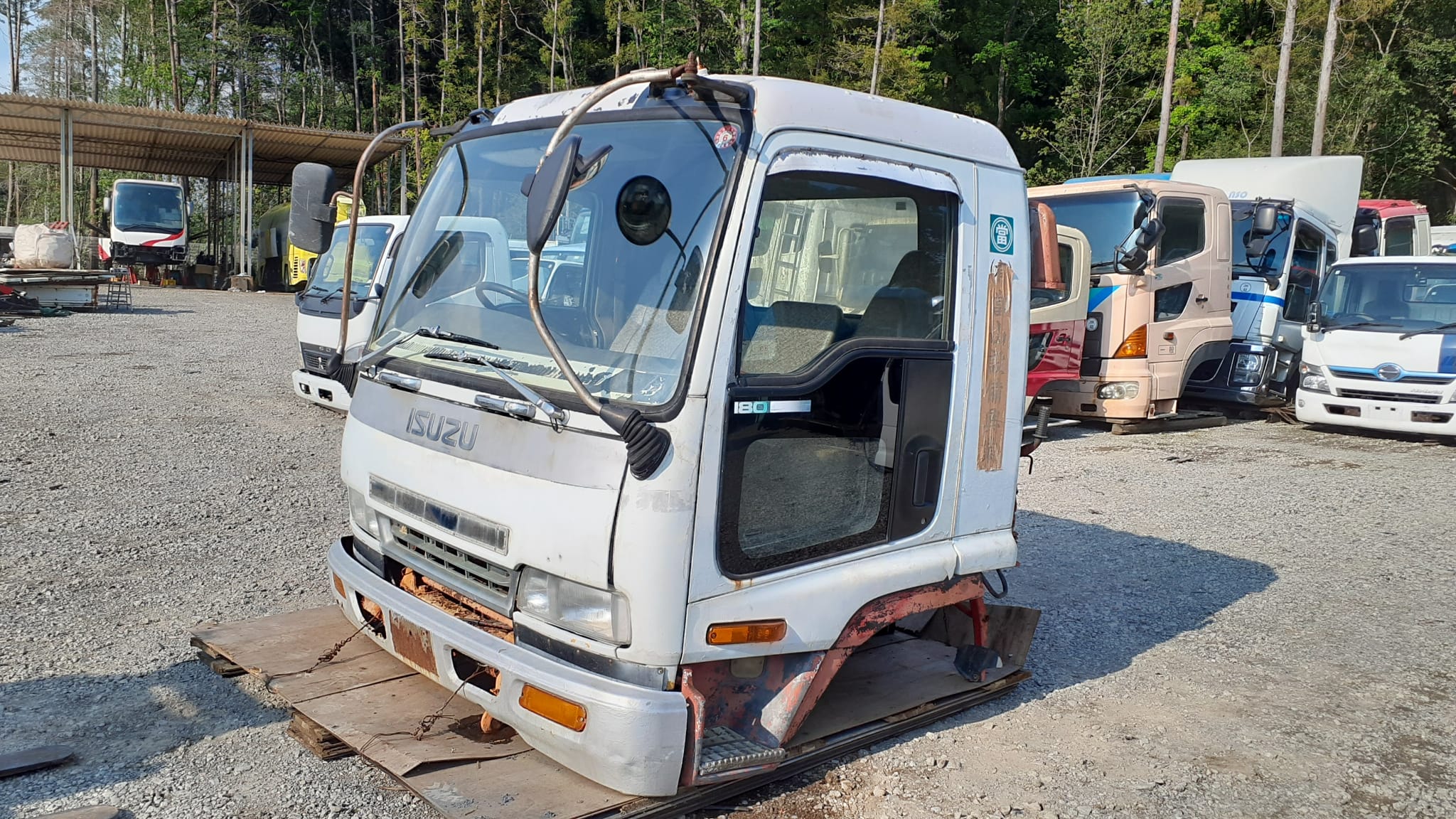 [REF.No: CF-AE-39] Cabin only Isuzu Forward Cabin FRR35C3S-7000153