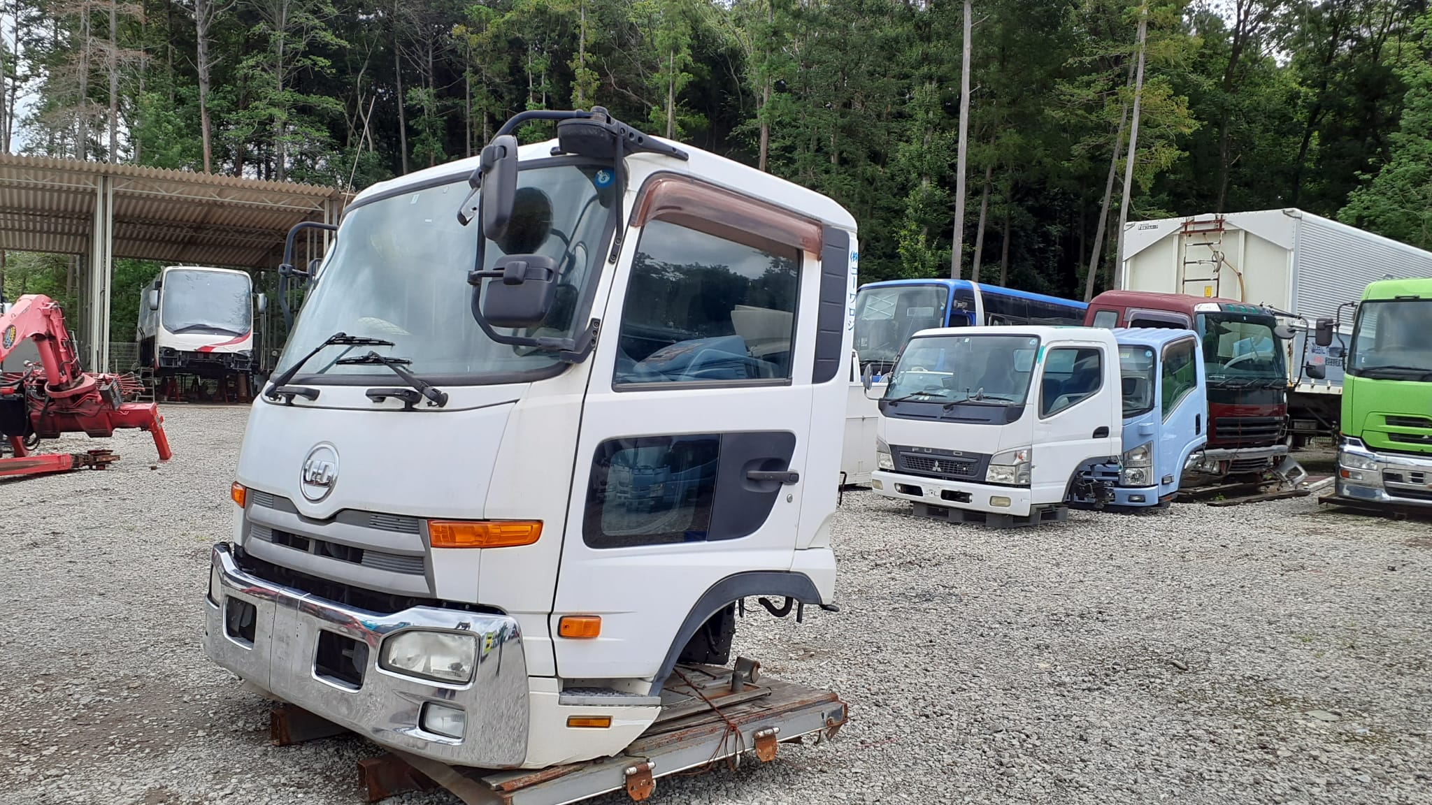 [REF.No: CE-AH-14] Cabin only UD Trucks Cabin MK38C-10173