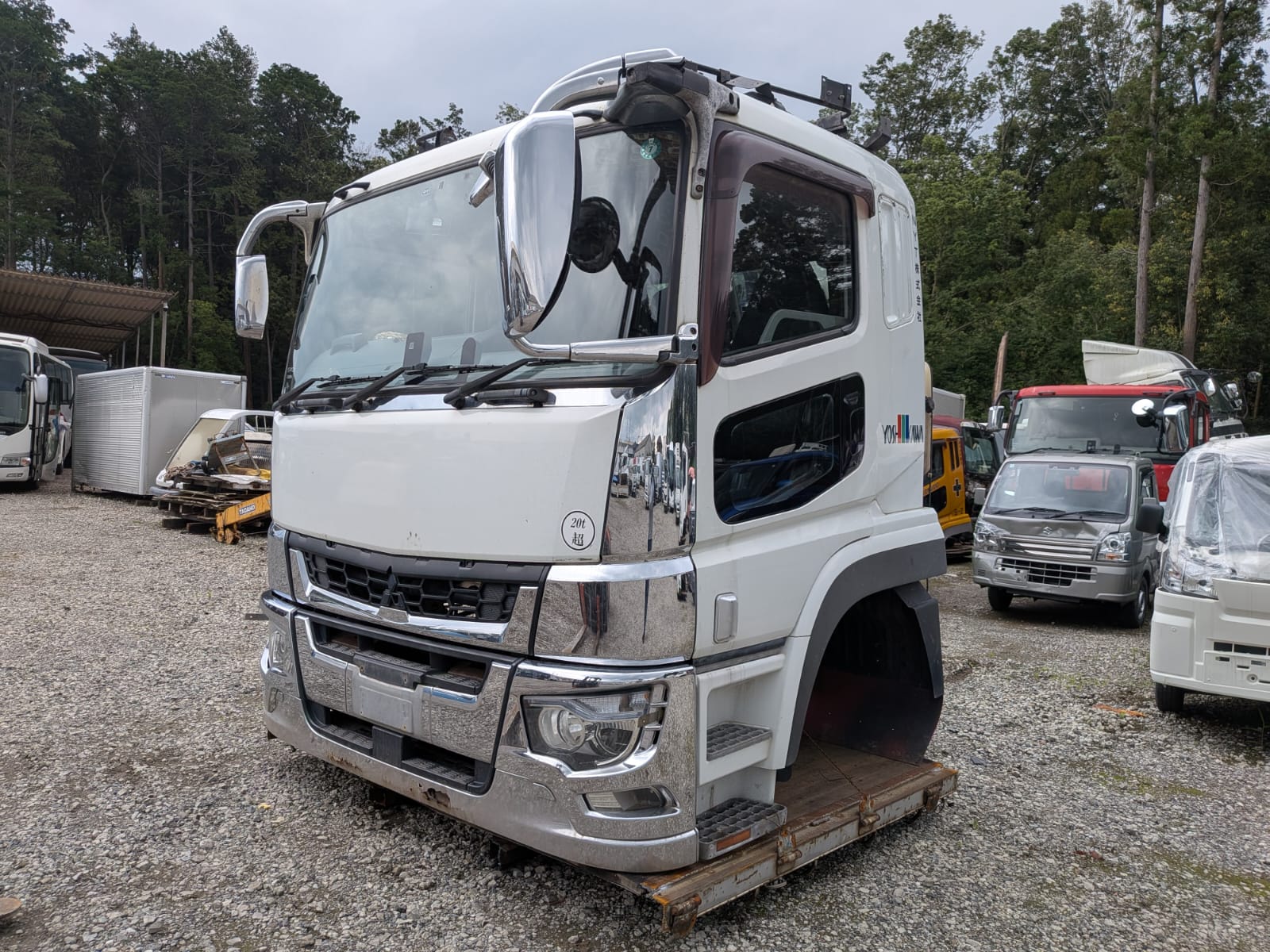 [REF.NO: CG-AG-119] Cabin Only Mitsubishi Super Great Cabin FS74HZ-500841 With Bed