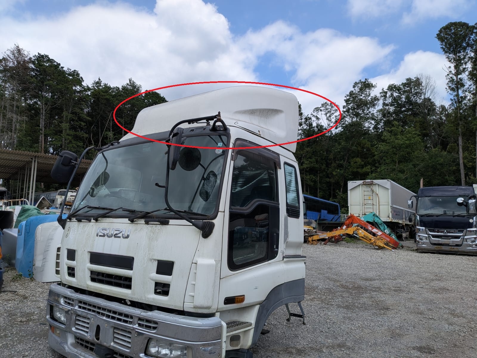 [REF.NO: CG-AH-09-P1] Wind Guide Plate Windshield Windbreaker Isuzu