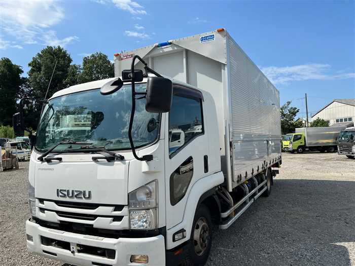 Isuzu FORWARD