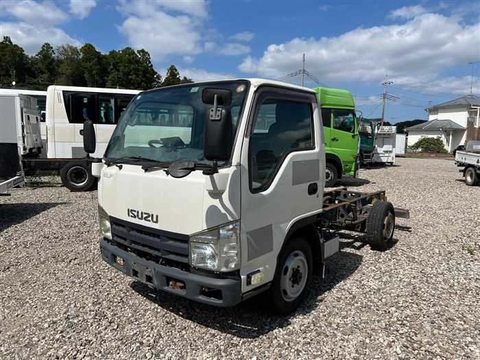 Isuzu Elf Truck