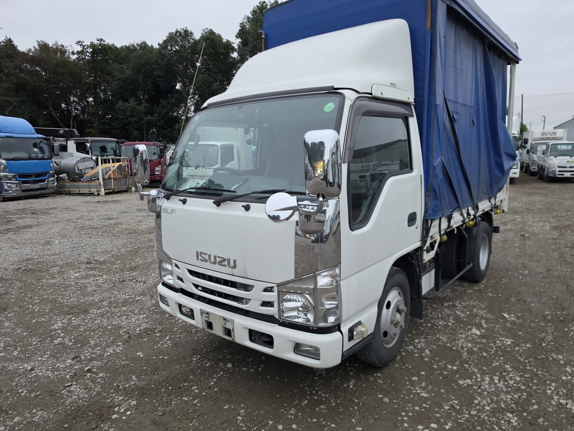 Isuzu Elf Truck