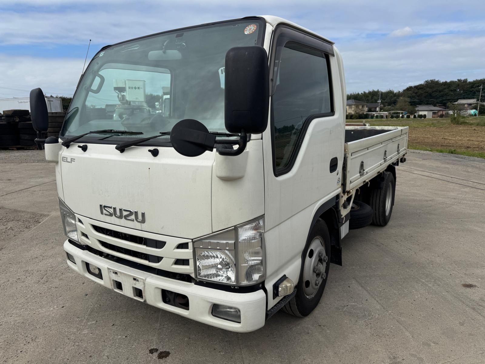 Isuzu Elf Truck