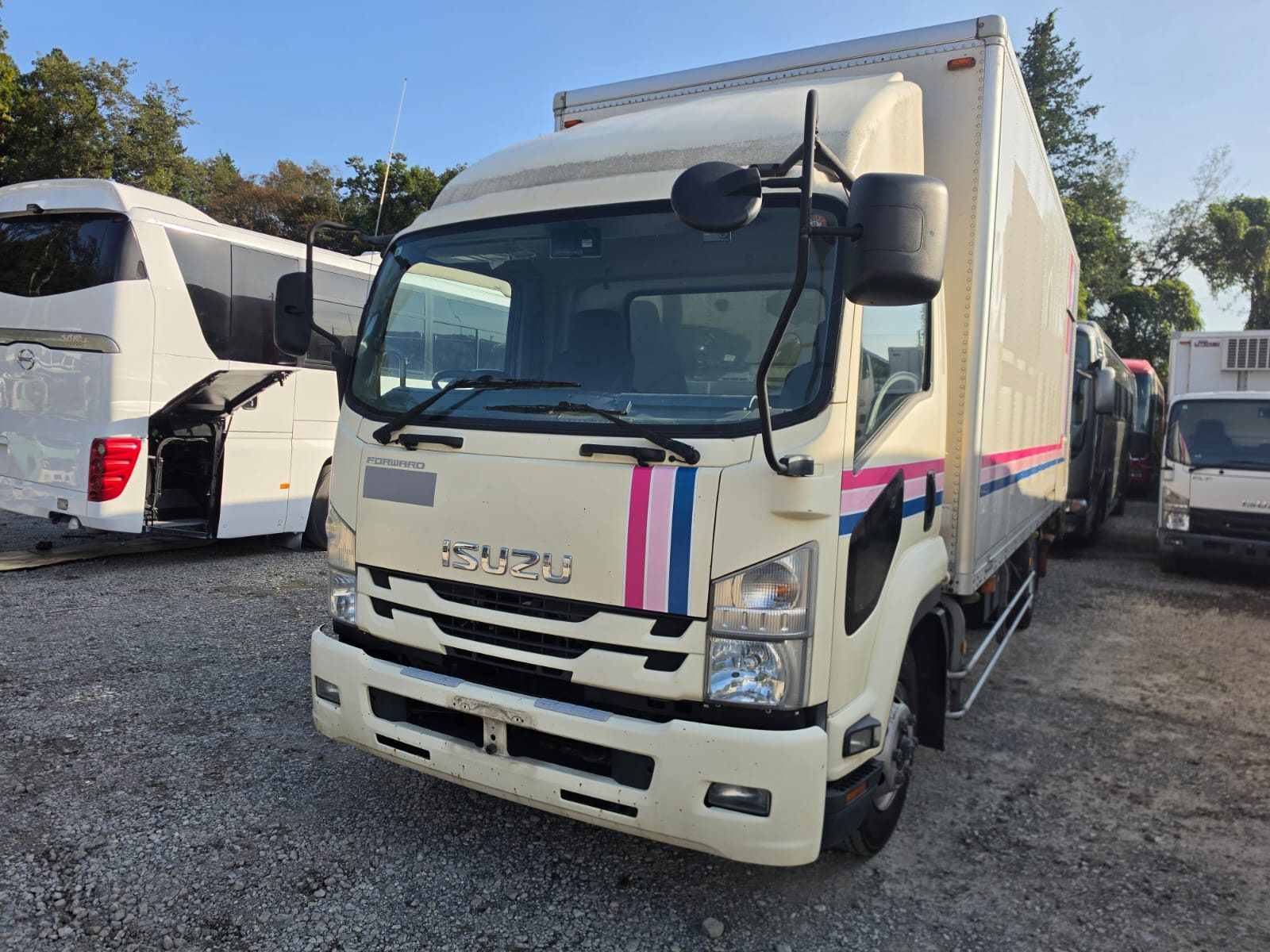 Isuzu FORWARD